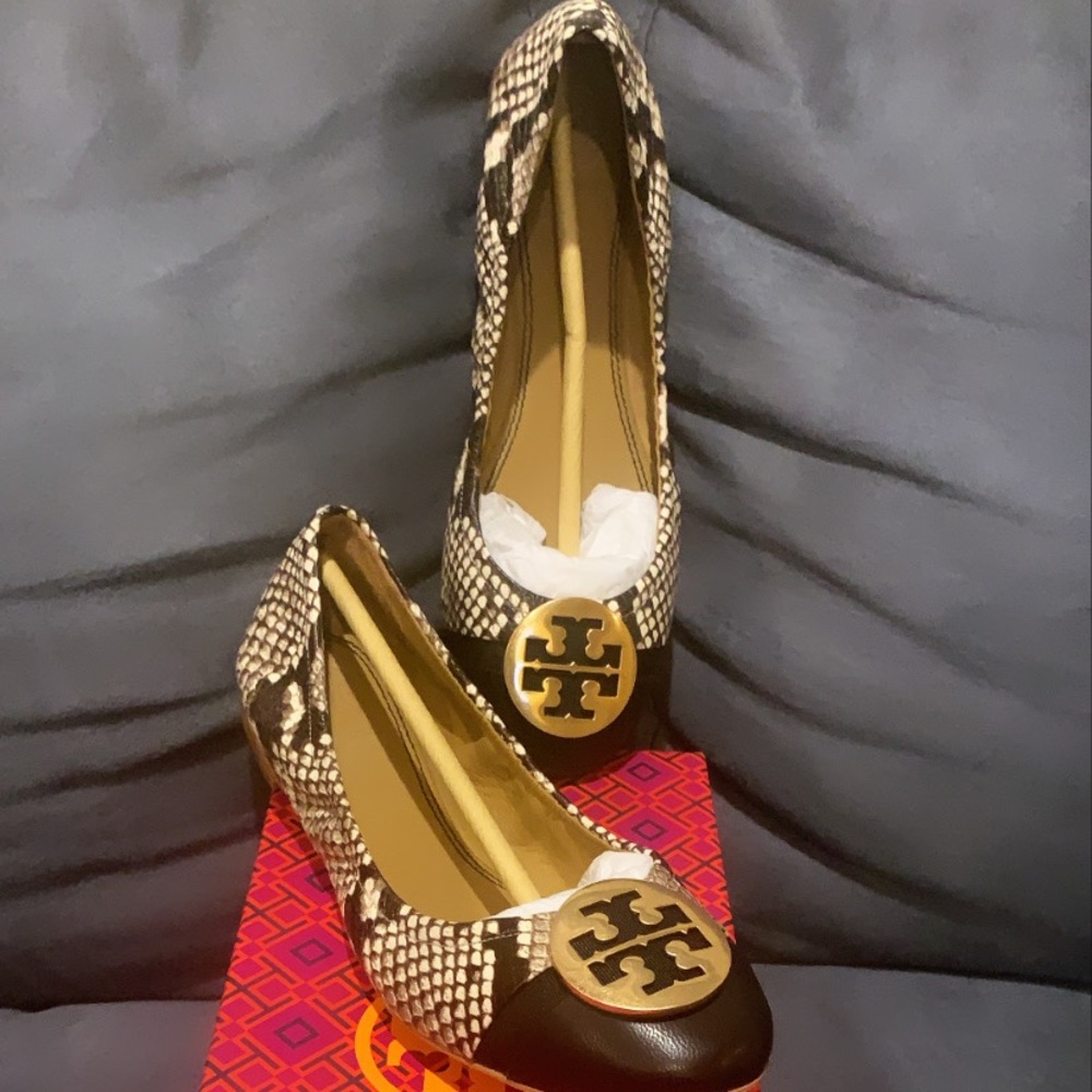Tory Burch ballet flats